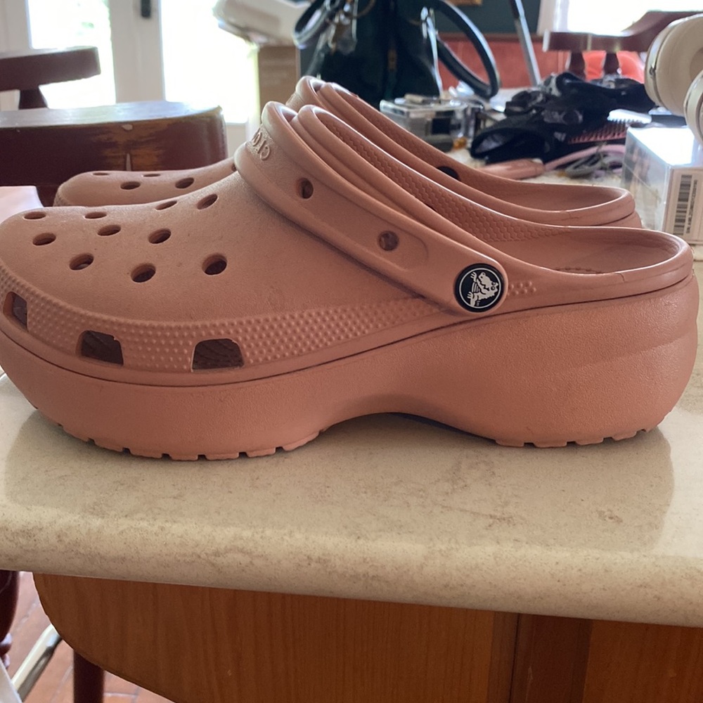 Crocs